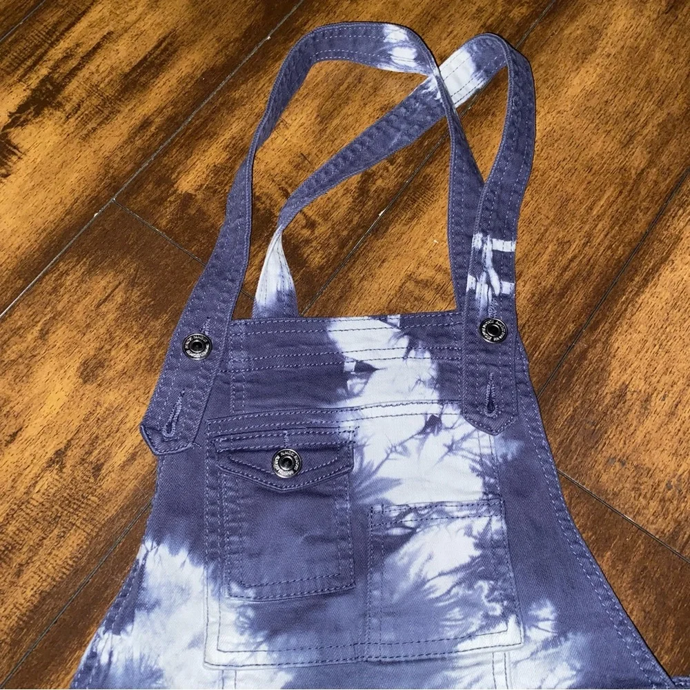 Overalls - Picture 2 of 7